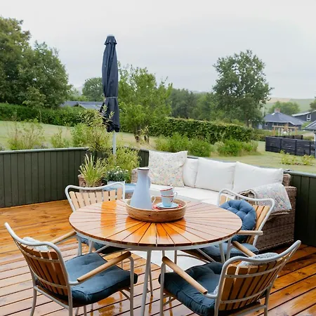 בית נופש Grandma's House By Limfjord And Fur רוסלב